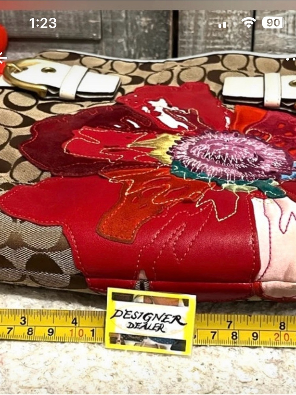 Coach Signature Canvas Shoulder Bag with Red Floral Applique limited edition - Picture 5 of 12